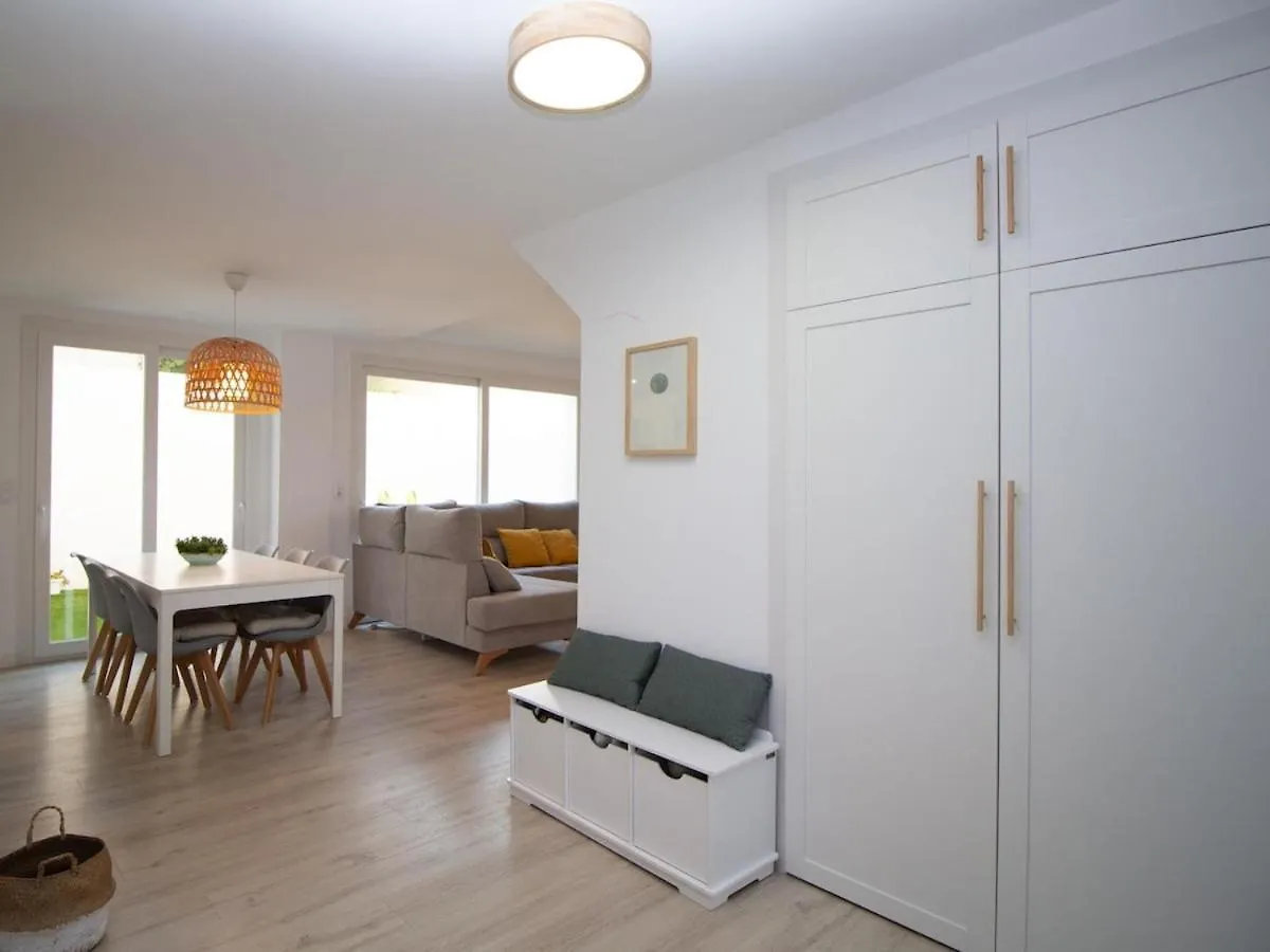 Lightbooking Valdelagrana Cadiz El Puerto de Santa María Apartament