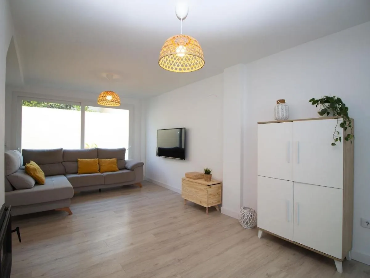 Apartamento Casa con jardín privado a 300 metros de la playa, piscina El Puerto de Santa María