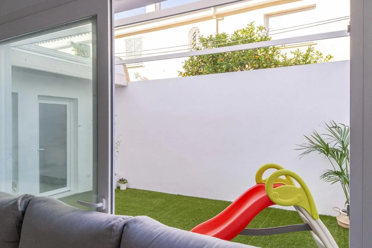 Apartamento Casa con jardín privado a 300 metros de la playa, piscina El Puerto de Santa María España