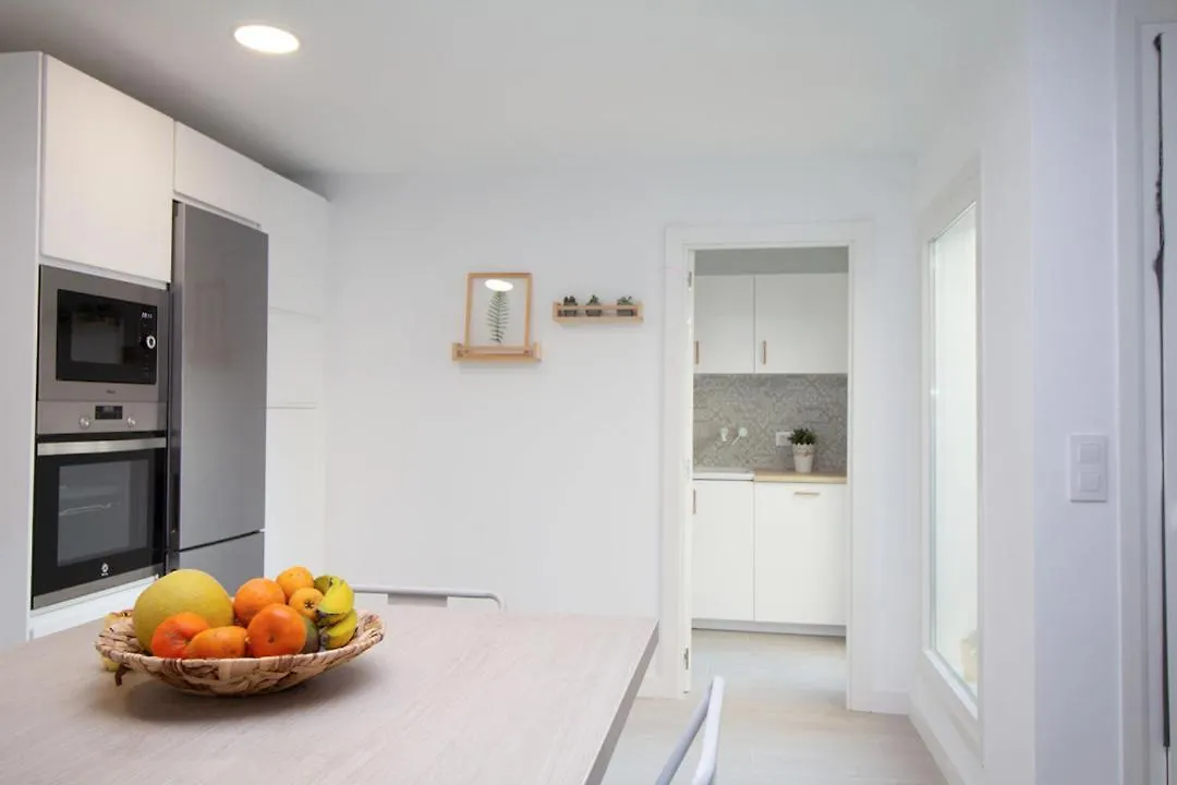 Apartamento Casa con jardín privado a 300 metros de la playa, piscina El Puerto de Santa María 0*,  España