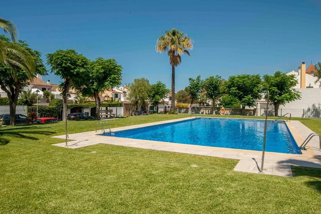 Apartamento Casa con jardín privado a 300 metros de la playa, piscina El Puerto de Santa María