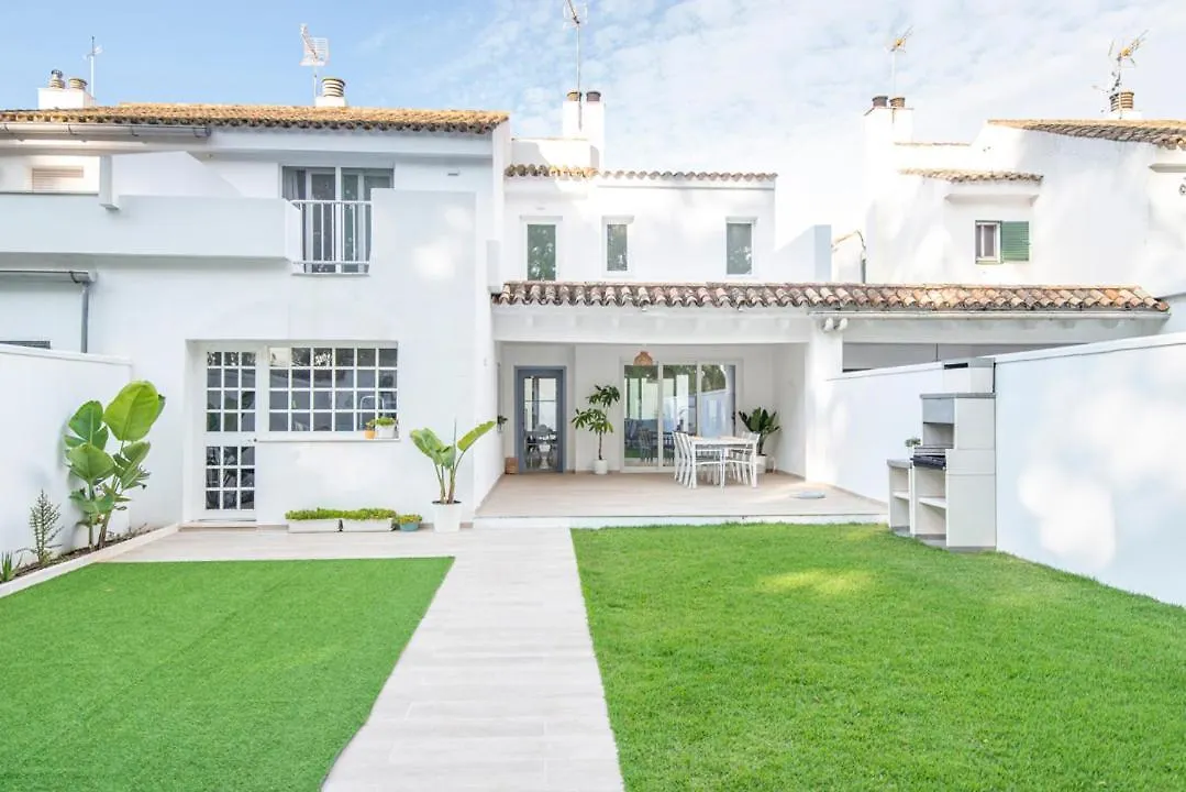 Apartamento Casa con jardín privado a 300 metros de la playa, piscina El Puerto de Santa María España