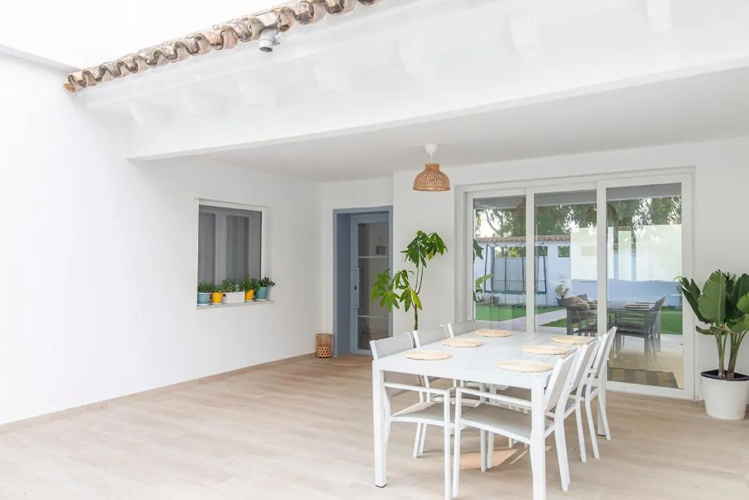 Apartamento Casa con jardín privado a 300 metros de la playa, piscina El Puerto de Santa María