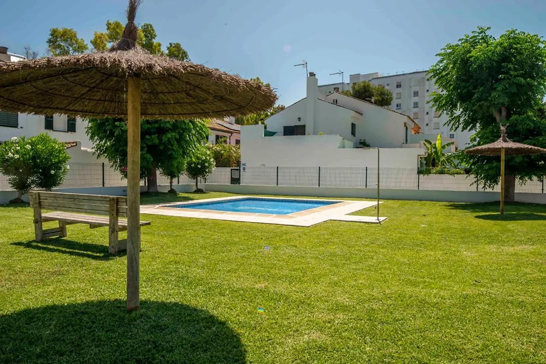 Apartamento Casa con jardín privado a 300 metros de la playa, piscina El Puerto de Santa María