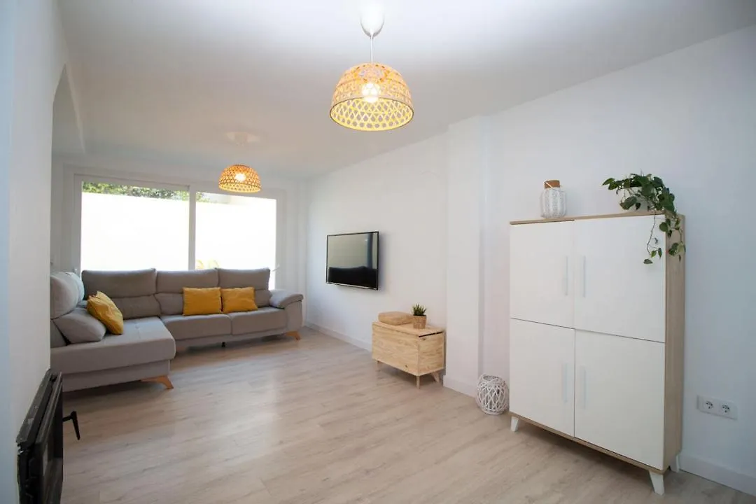 Apartamento Casa con jardín privado a 300 metros de la playa, piscina El Puerto de Santa María