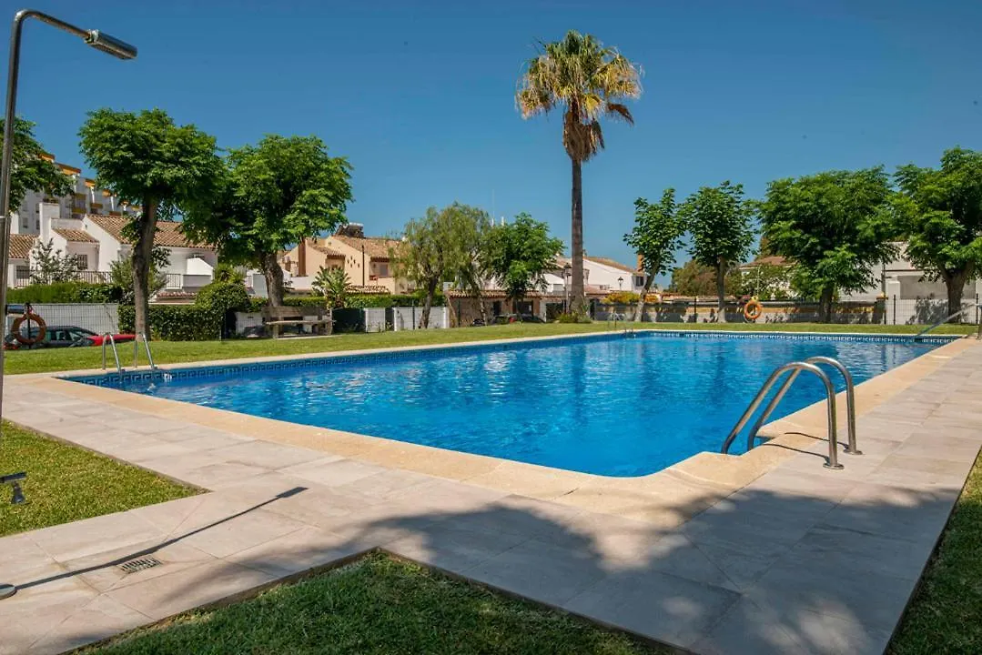 Apartamento Casa con jardín privado a 300 metros de la playa, piscina El Puerto de Santa María España